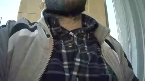 Snapshot of victorhume chatting on December 19, 2024, 10:42 pm VictorHume online show from December 19, 2024, 10:42 pm