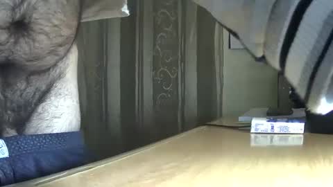 Snapshot of victorhume chatting on December 31, 2024, 12:21 am VictorHume online show from December 31, 2024, 12:21 am