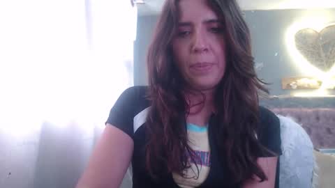Snapshot of victoria25_meester chatting on December 1, 2024, 4:29 pm Hi guys Im victoria Be the one who can control me in PVT online show from December 1, 2024, 4:29 pm