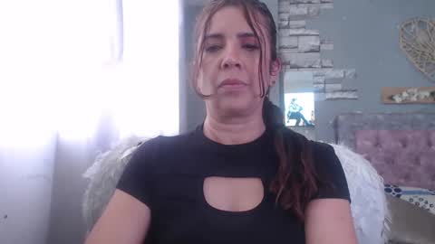 Snapshot of victoria25_meester chatting on December 2, 2024, 8:22 pm Hi guys Im victoria Be the one who can control me in PVT online show from December 2, 2024, 8:22 pm