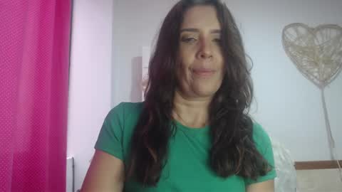 Snapshot of victoria25_meester chatting on January 12, 2025, 4:40 pm Hi guys Im victoria Be the one who can control me in PVT online show from January 12, 2025, 4:40 pm