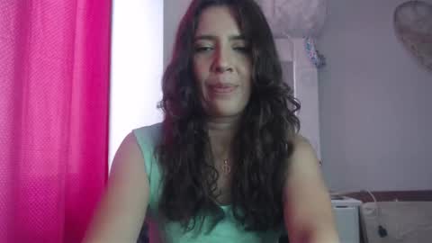 Snapshot of victoria25_meester chatting on February 9, 2025, 2:40 pm Hi guys Im victoria Be the one who can control me in PVT online show from February 9, 2025, 2:40 pm