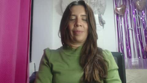 Snapshot of victoria25_meester chatting on February 20, 2025, 10:26 pm Hi guys Im victoria Be the one who can control me in PVT online show from February 20, 2025, 10:26 pm