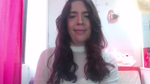Snapshot of victoria25_meester chatting on March 9, 2025, 1:37 pm Hi guys Im victoria Be the one who can control me in PVT online show from March 9, 2025, 1:37 pm