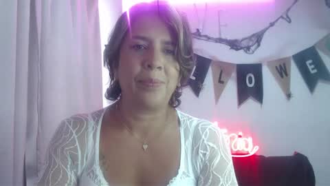 Snapshot of victoria25_meester chatting on October 5, 2025, 3:32 pm Hi guys Im victoria Be the one who can control me in PVT online show from October 5, 2025, 3:32 pm