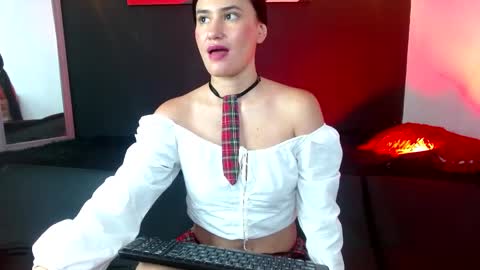 victoria_1126 online show from March 28, 2026, 9:58 pm