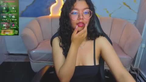 victoria_castillo_b online show from March 19, 2026, 3:10 am