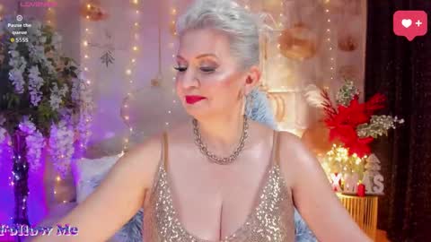 diorvictoria9 online show from December 20, 2025, 6:48 pm