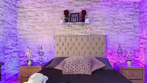Snapshot of victoria_divine chatting on July 6, 2026, 6:54 pm Im Victoria Divine online show from July 6, 2026, 6:54 pm