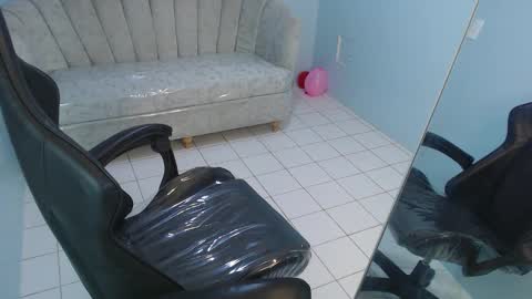 Victoria online show from February 21, 2026, 2:07 pm