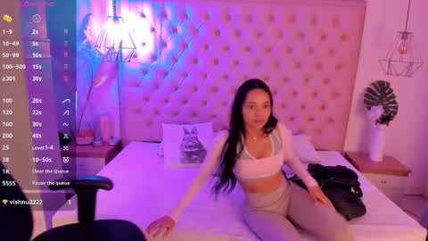 Snapshot of victoria_kitt chatting on September 15, 2025, 7:25 pm victoria_kitt online show from September 15, 2025, 7:25 pm
