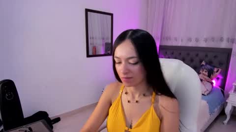 Snapshot of victoria_piercee chatting on January 9, 2026, 6:53 pm victoria_piercee online show from January 9, 2026, 6:53 pm