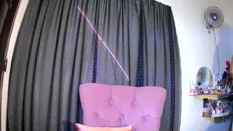 victoria_powerful online show from June 5, 2026, 2:51 am