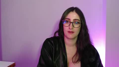 Victoria online show from January 29, 2025, 11:14 pm