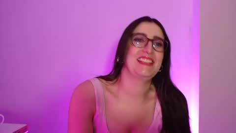 Victoria online show from February 14, 2025, 7:54 pm