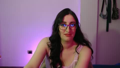 Victoria online show from September 17, 2025, 8:43 pm