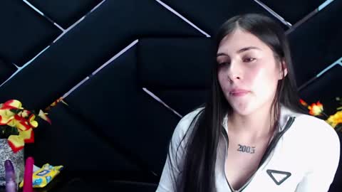 Snapshot of victoria_storm_ chatting on February 5, 2025, 8:57 pm victoria_storm_ online show from February 5, 2025, 8:57 pm