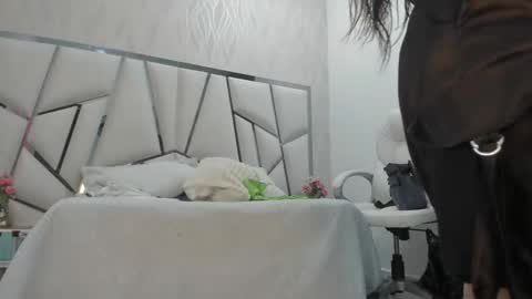 Victoria Sofia online show from February 2, 2026, 7:12 pm