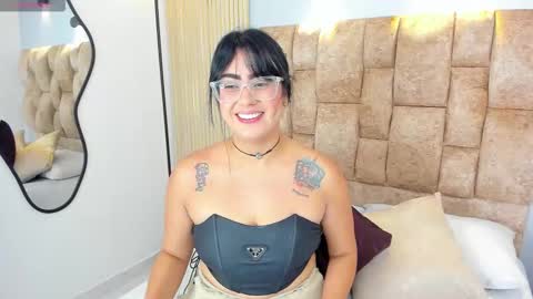 Victoria Andrade online show from January 14, 2026, 6:02 pm