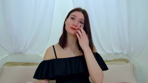 Snapshot of victoriaardern chatting on January 15, 2026, 6:29 am Victoria online show from January 15, 2026, 6:29 am