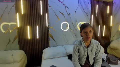Snapshot of victoriaduarte chatting on April 26, 2026, 8:17 pm Victoria online show from April 26, 2026, 8:17 pm