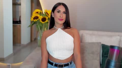 Vcitoria online show from January 25, 2025, 11:43 pm