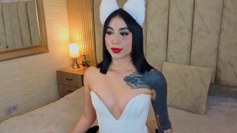 VICTORIA online show from October 26, 2025, 2:12 pm