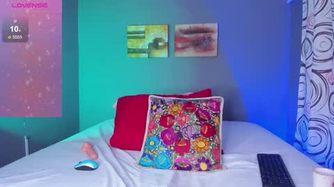 victoriameller online show from February 6, 2026, 11:19 pm