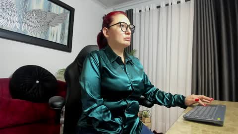 victoriapaker online show from April 8, 2026, 10:04 am