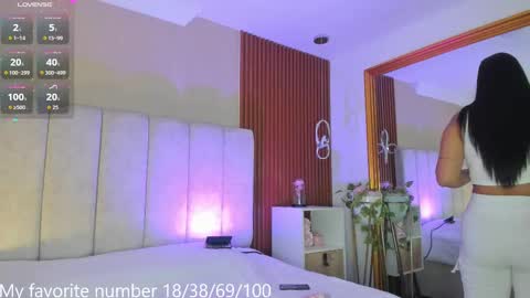 Maria Victoria online show from September 14, 2025, 11:20 am