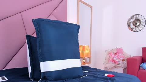 VictoriaRoss online show from January 10, 2025, 11:33 am