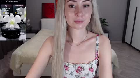 VictoriaTiger online show from January 15, 2025, 12:36 pm