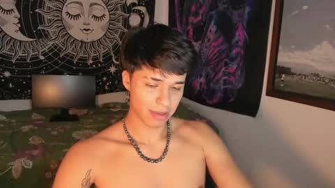 Victorino Jhonson online show from January 12, 2025, 8:03 pm