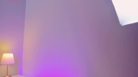 Snapshot of viictoria_becker chatting on September 23, 2025, 11:24 am Victoria  online show from September 23, 2025, 11:24 am