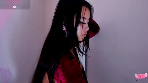 Snapshot of viioleett_cum chatting on May 15, 2026, 3:41 pm viioleett_cum online show from May 15, 2026, 3:41 pm