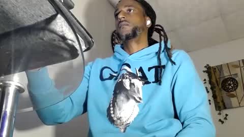 viizin online show from March 1, 2025, 2:15 am