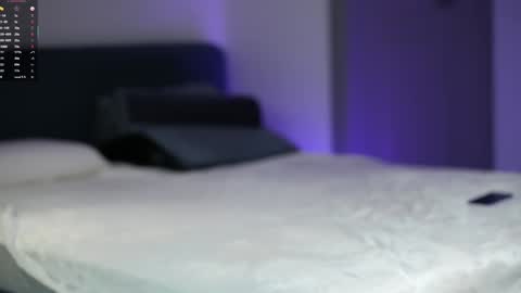 vika54784 online show from September 26, 2025, 7:01 am