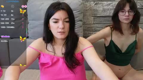 Snapshot of vika_loves_you chatting on April 14, 2026, 2:17 am follow my fansly online show from April 14, 2026, 2:17 am