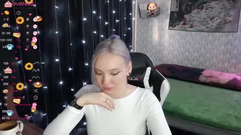 Snapshot of vikapowers chatting on December 14, 2024, 6:13 am vikapowers online show from December 14, 2024, 6:13 am