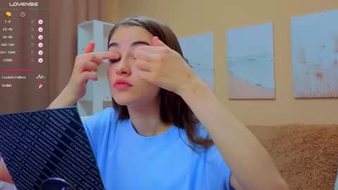 Snapshot of vikiberry chatting on October 18, 2025, 4:04 am vikiberry online show from October 18, 2025, 4:04 am