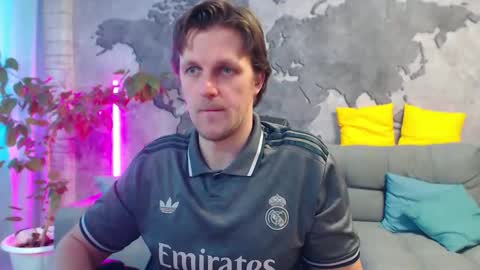 vikingchrisss online show from March 13, 2026, 10:11 am