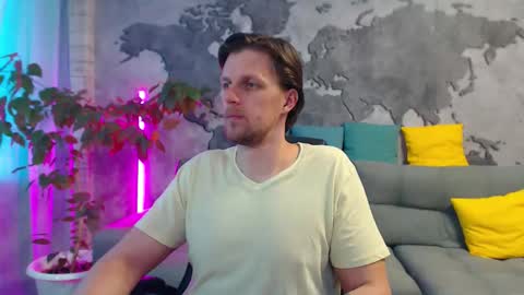 vikingchrisss online show from April 2, 2026, 10:13 am