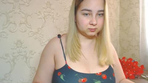 Snapshot of vikiwaitingforyou chatting on June 7, 2026, 12:31 pm Vitoria online show from June 7, 2026, 12:31 pm
