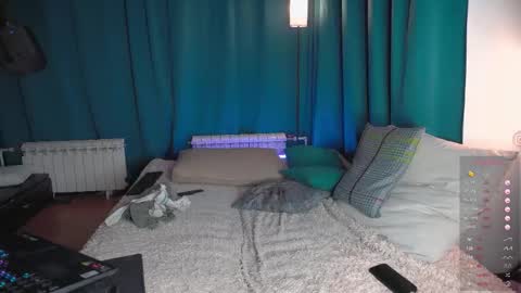 Snapshot of viktor_secret chatting on November 22, 2025, 4:44 am fansly VITEKsecret online show from November 22, 2025, 4:44 am