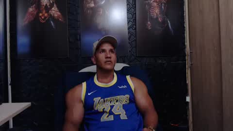 Viktor Herrera online show from June 17, 2026, 3:09 am