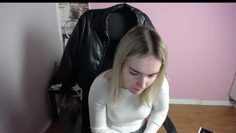 viktoria_lovely online show from February 11, 2026, 6:29 am