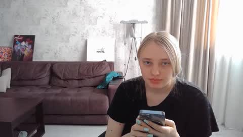 viktorlonsky online show from February 25, 2025, 9:42 am