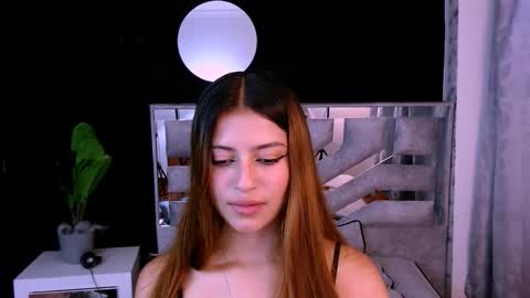 viky_evanss online show from March 5, 2026, 5:31 pm