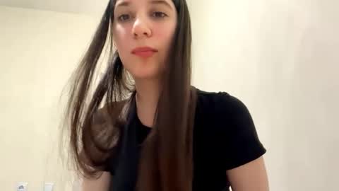 Snapshot of vilacy chatting on February 15, 2026, 9:08 am Vivien online show from February 15, 2026, 9:08 am