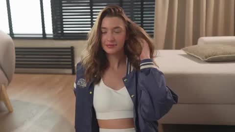 Lana online show from March 2, 2025, 11:18 am